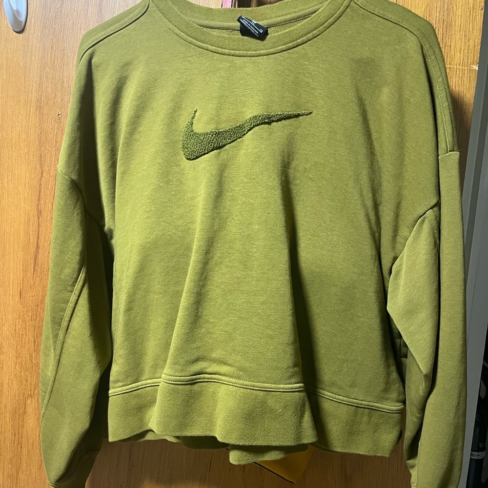 Olive green long sleeve crop top
